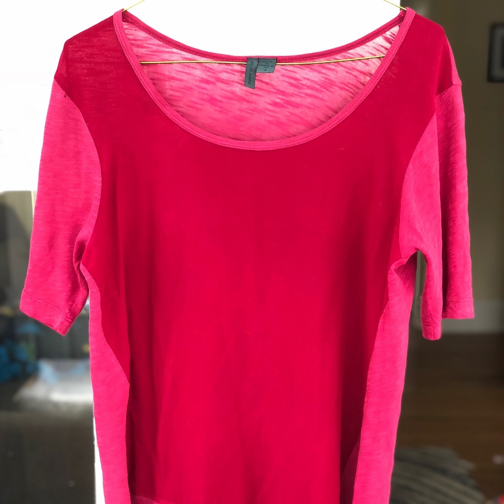 Anthro Left of Center Fushia Top 😍 - Picture 2 of 7